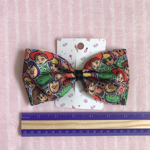 $5 Each/3 For $12 NWT Little Girls Handmade Bows - Picture 2 of 4